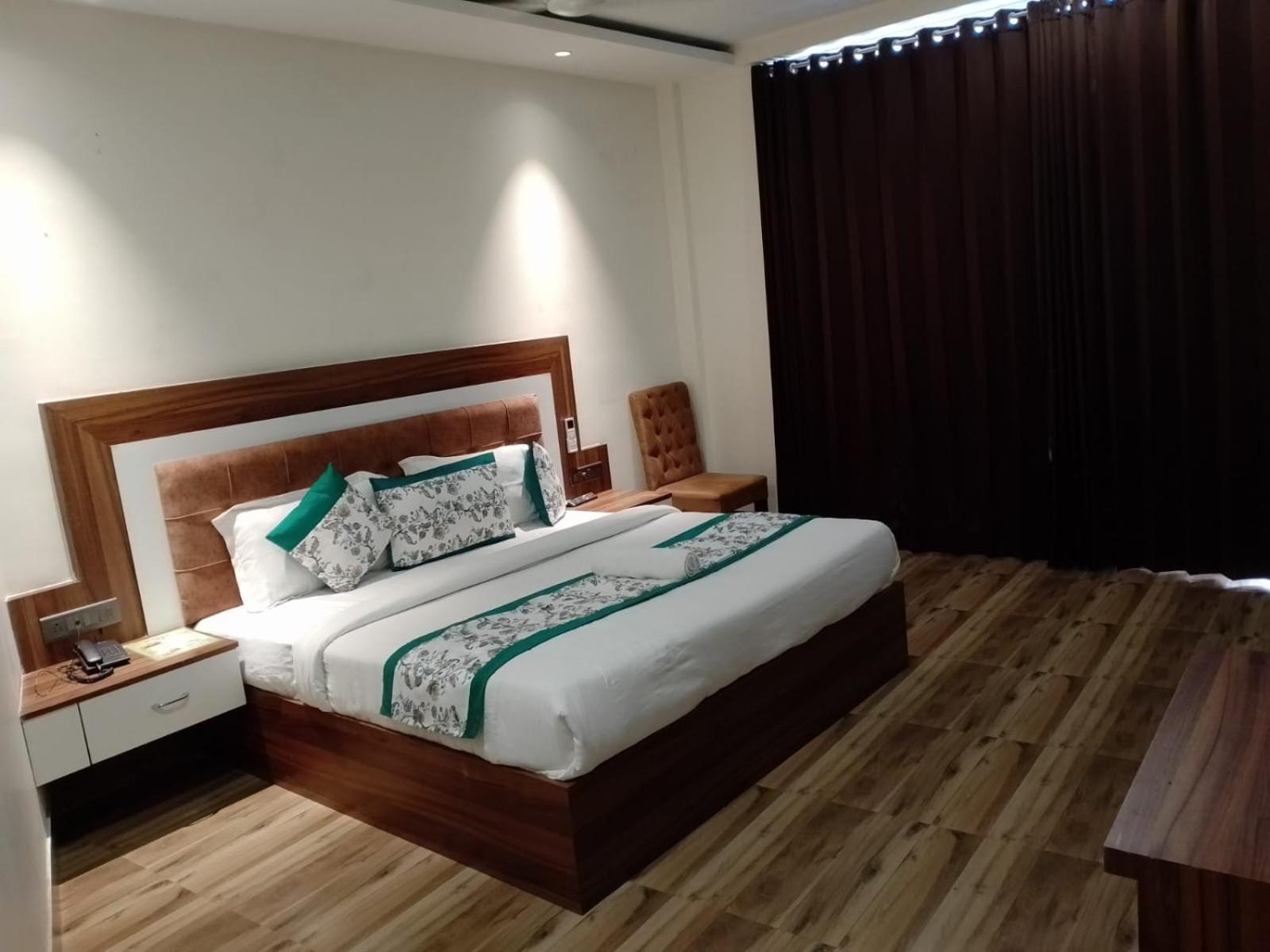 Hotel White House 350 Mtr From Golden Temple Amritsar Eksteriør bilde