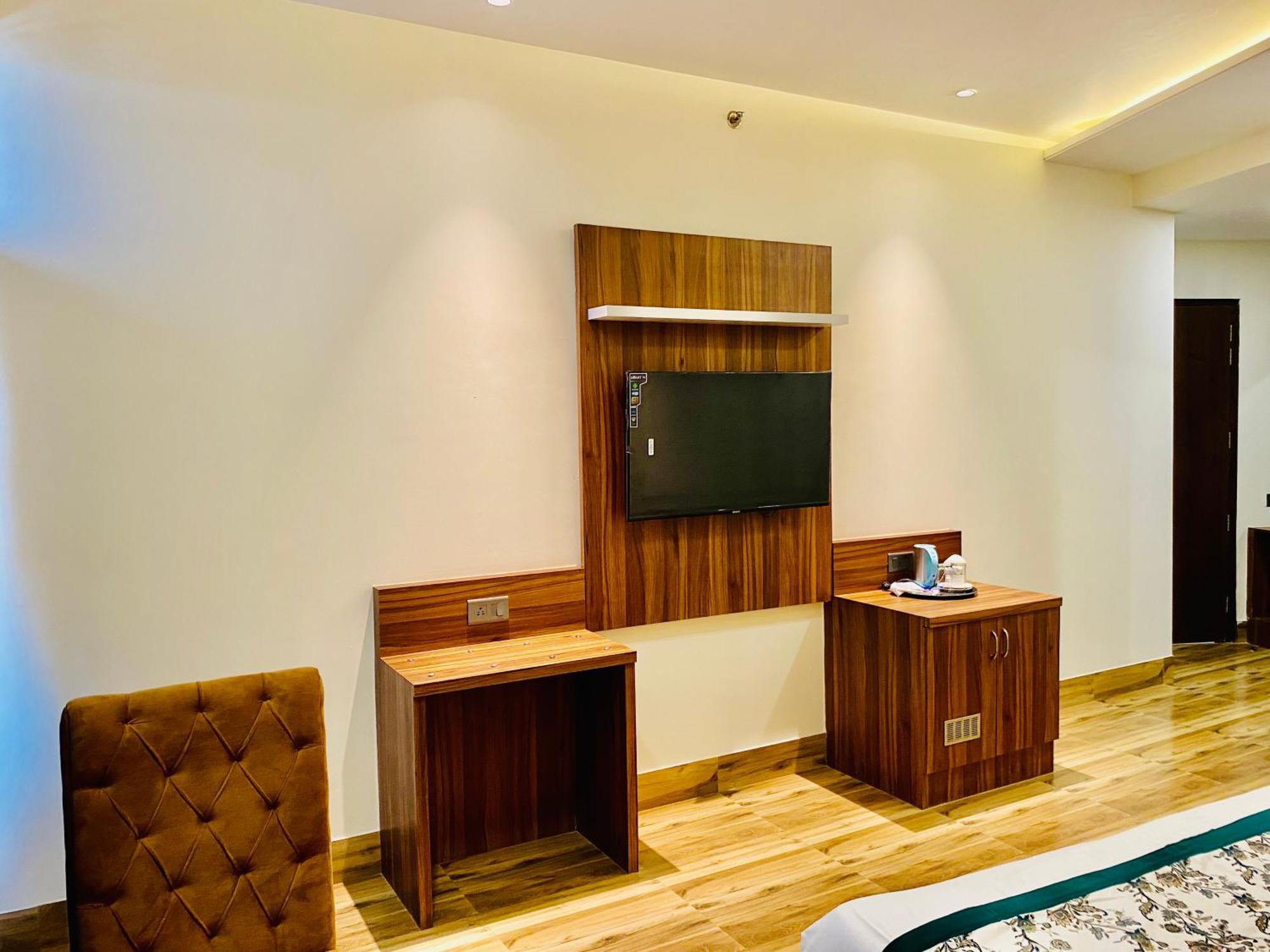 Hotel White House 350 Mtr From Golden Temple Amritsar Eksteriør bilde