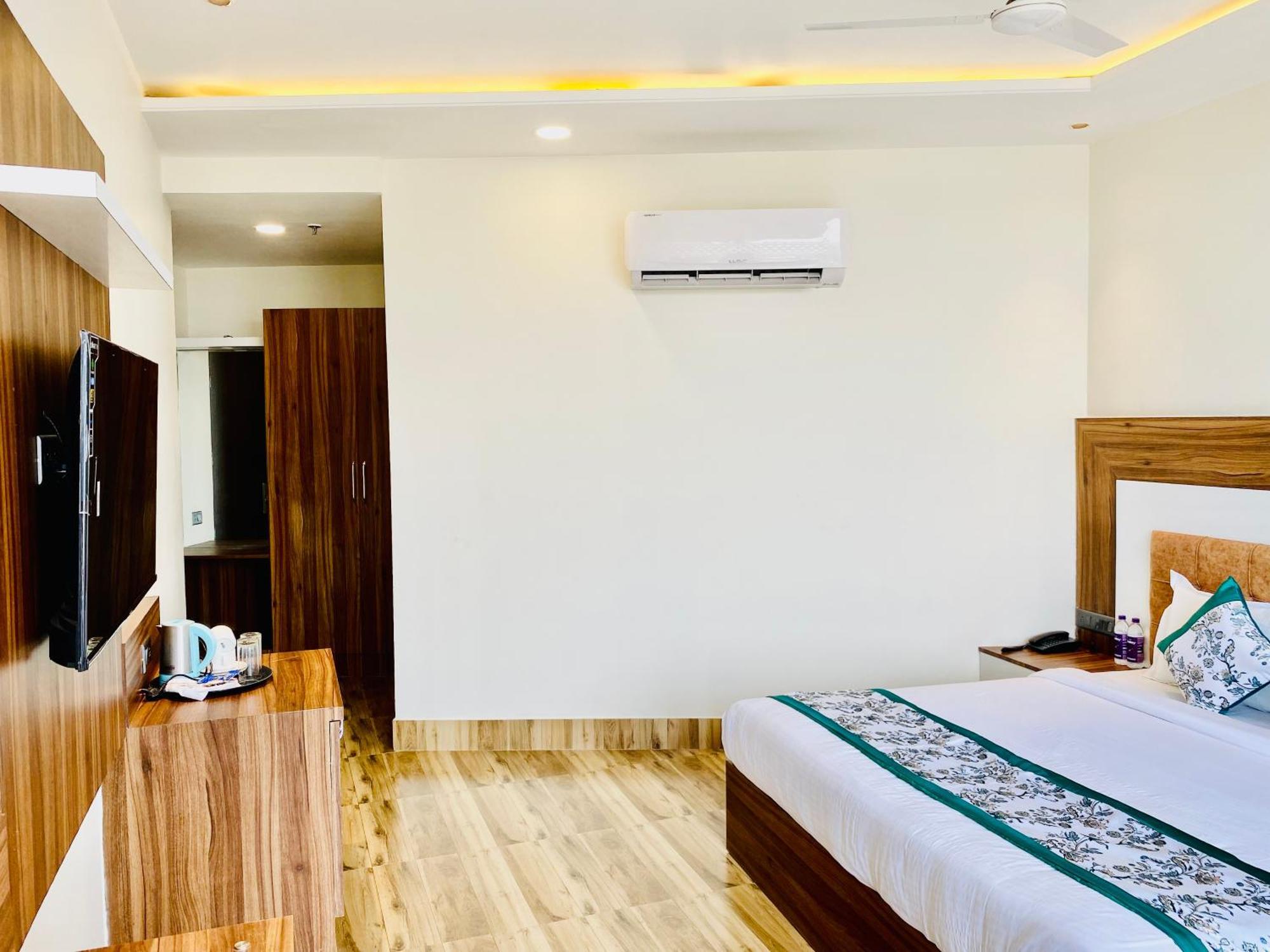 Hotel White House 350 Mtr From Golden Temple Amritsar Eksteriør bilde
