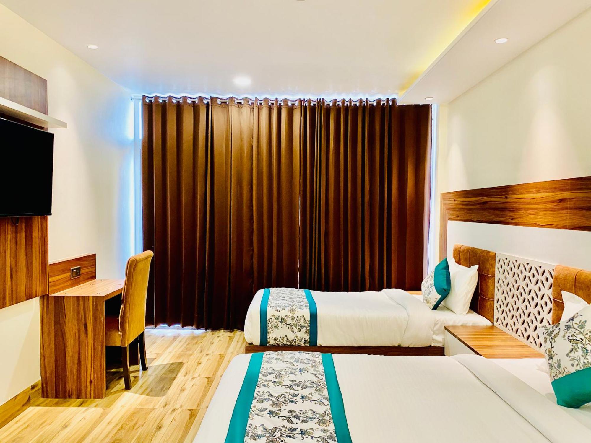 Hotel White House 350 Mtr From Golden Temple Amritsar Eksteriør bilde