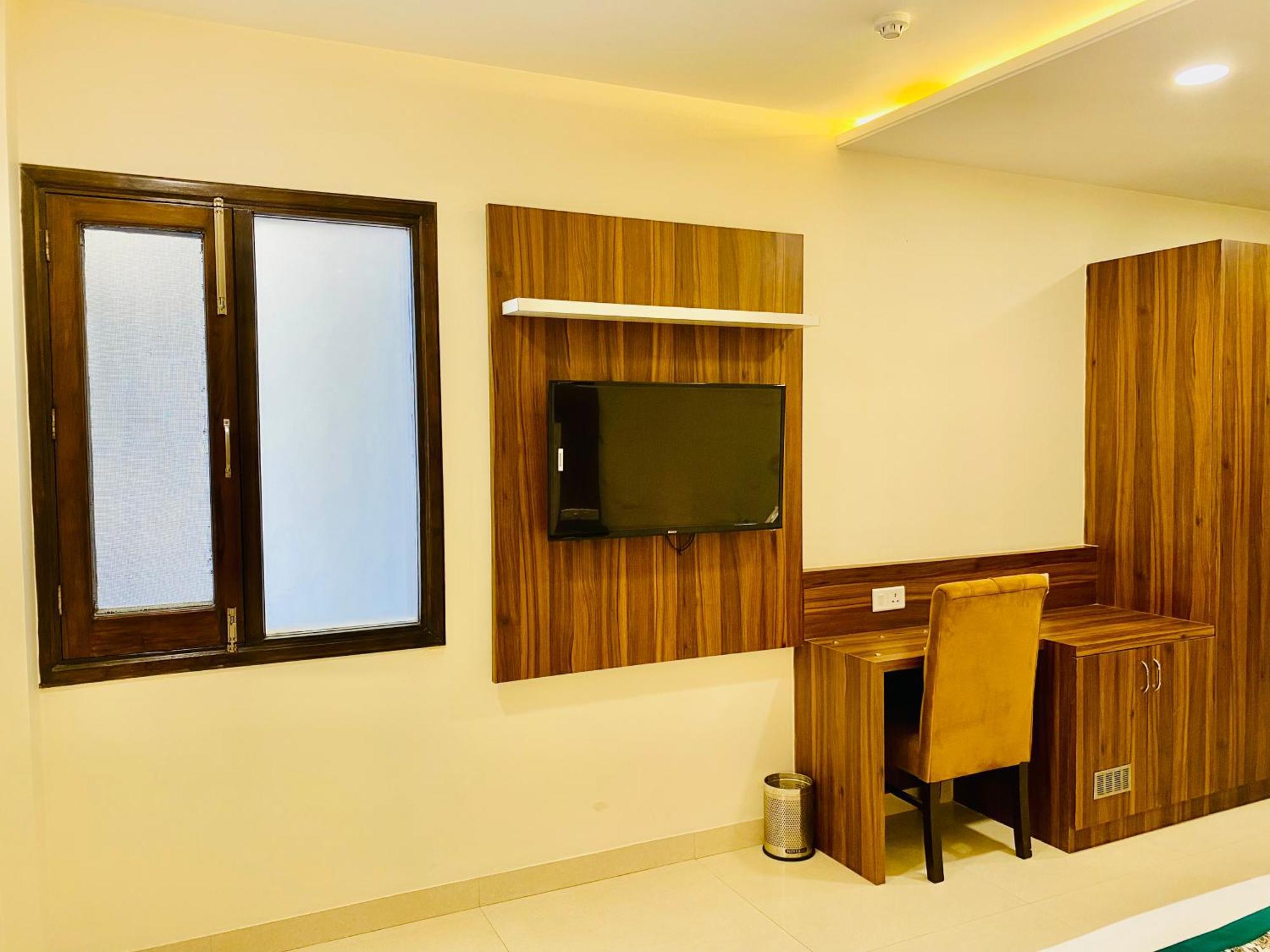 Hotel White House 350 Mtr From Golden Temple Amritsar Eksteriør bilde